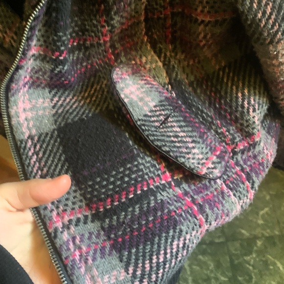 Stripey Warm XL Deb Jacket - Picture 5 of 7